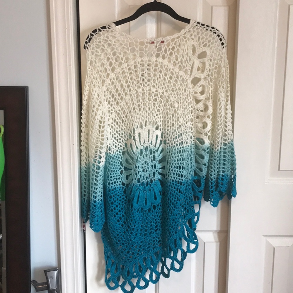 Sweater - Picture 2 of 4